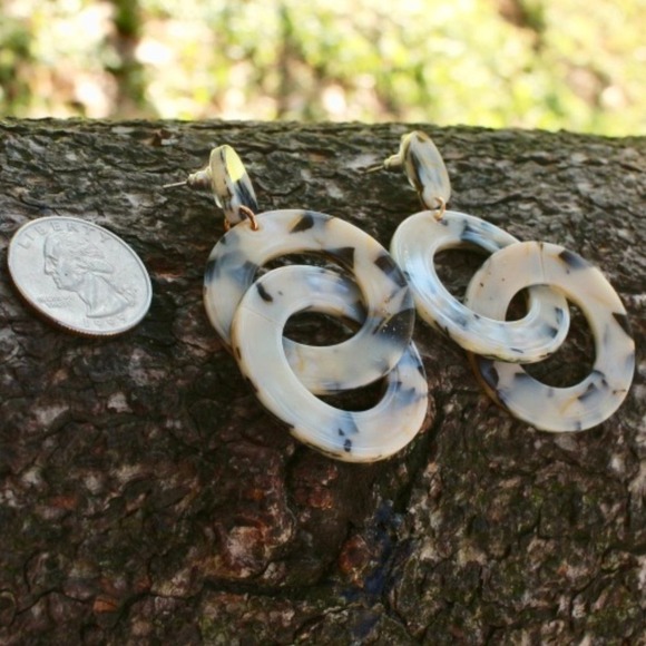 New Chunky Circle Layered Chain Dangle Earrings - Picture 5 of 9